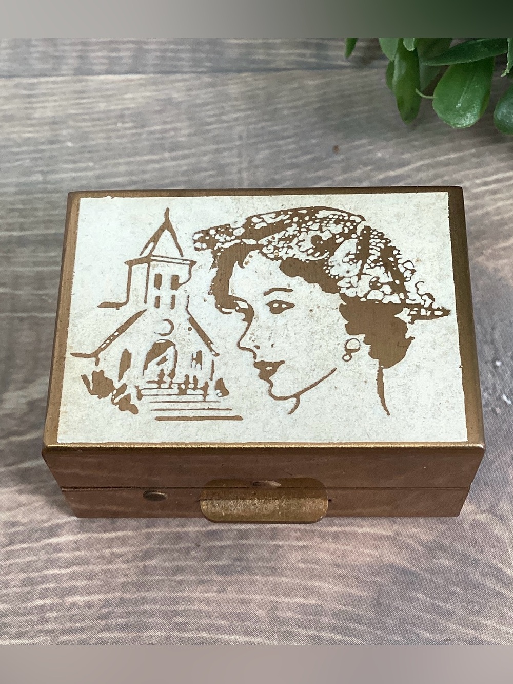 1950s Gold Tone Metal Hair Net & Pin Box, 1.5", Vintage Purse Case , Wedding